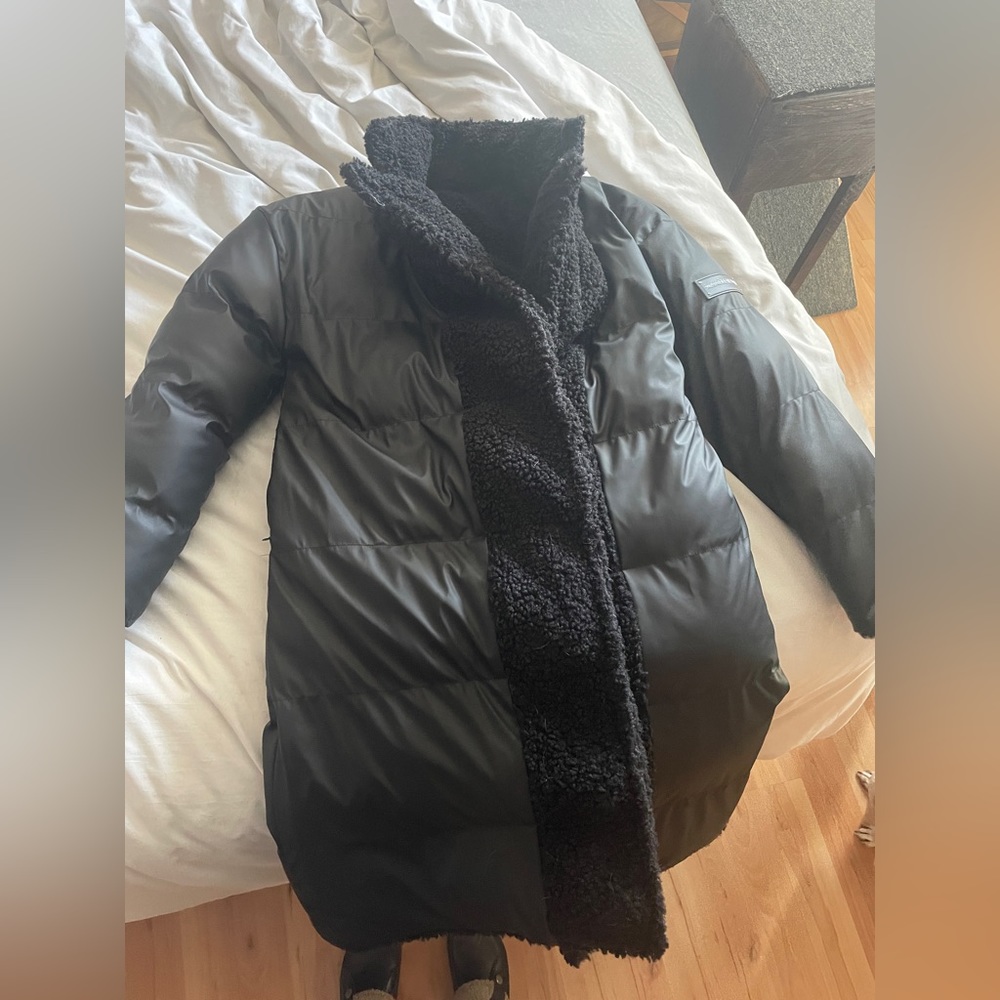 Puffy black oversized jacket